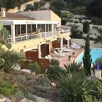 Hotel Tricoli Avec Piscine