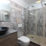 Tricoli Avec Piscine 5*