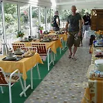 Tricoli Avec Piscine