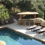 Tricoli Avec Piscine Les Issambres