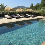 Tricoli Avec Piscine Hotel Les Issambres