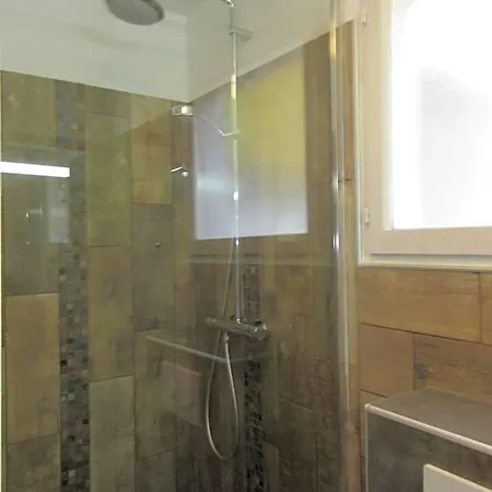Tricoli Avec Piscine 5*
