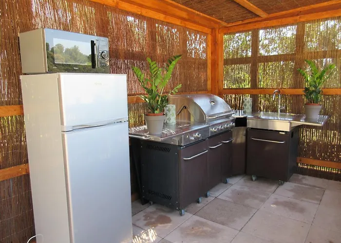 Tricoli Avec Piscine Les Issambres