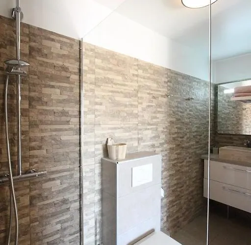 فندق Tricoli Avec Piscine