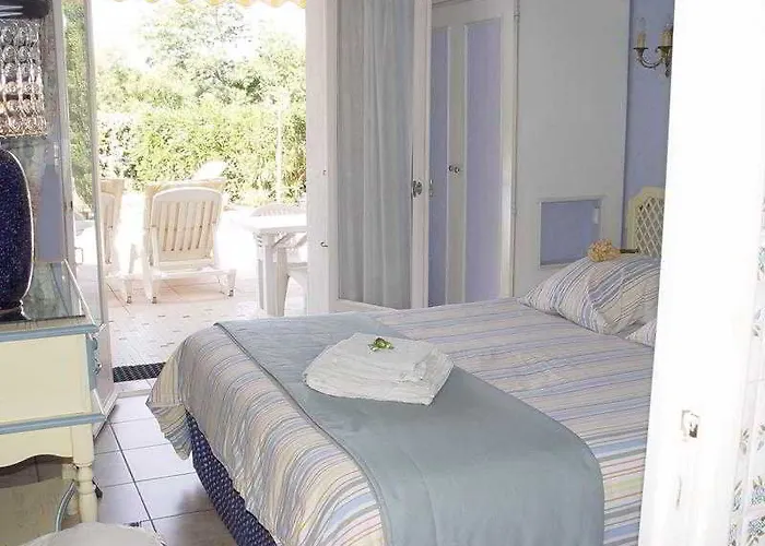 Tricoli Avec Piscine فندق