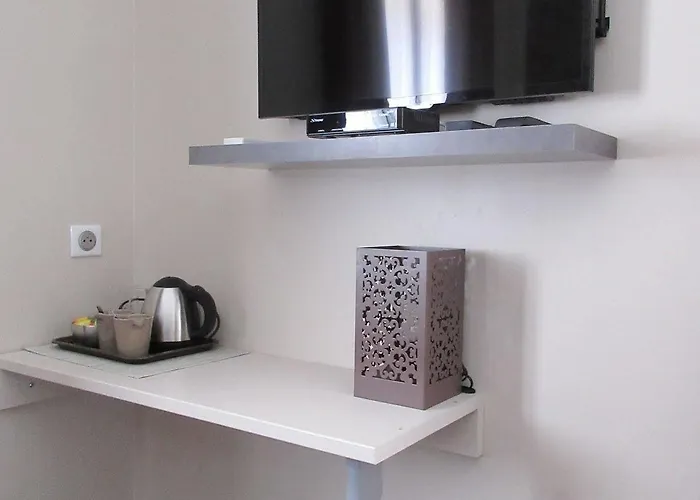 Tricoli Avec Piscine