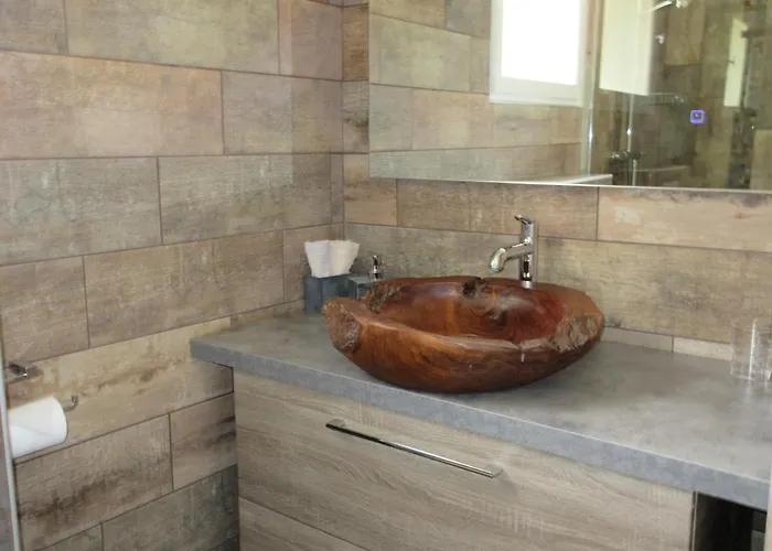 Tricoli Avec Piscine Hotel Les Issambres